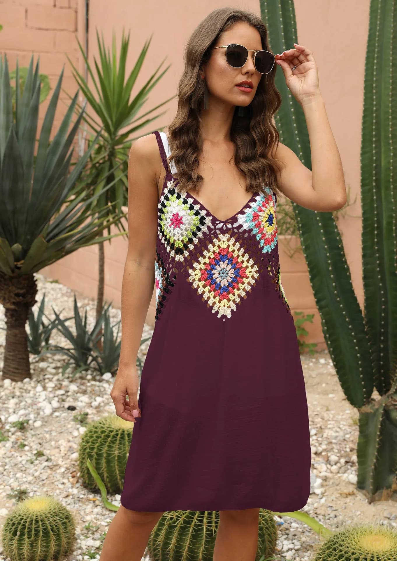 Gehäkeltes Boho-Trägerkleid – luftiges Sommerkleid mit Häkelstruktur