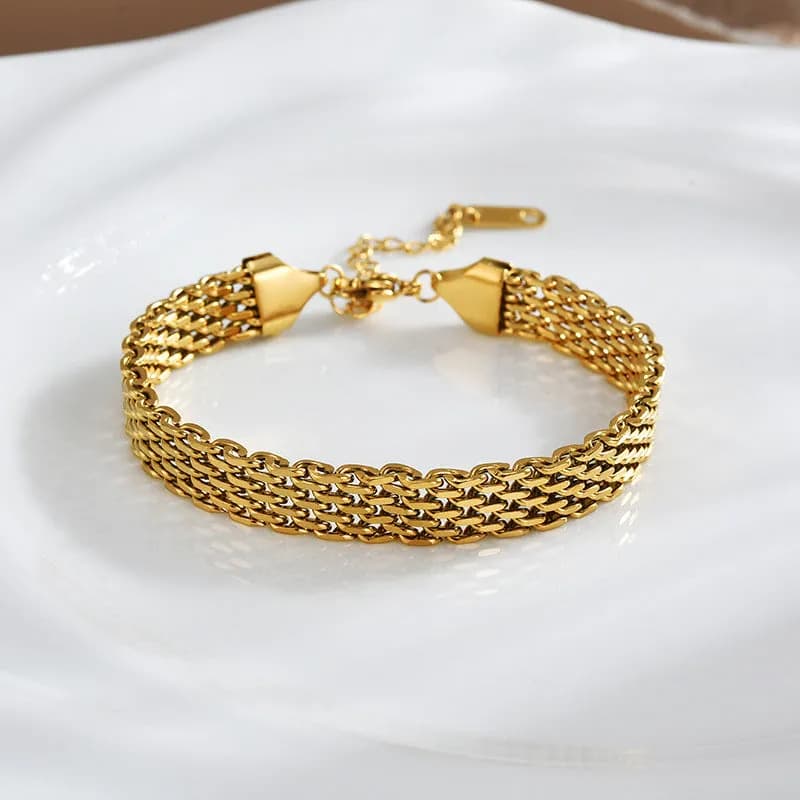 IVOJA Glow Chain Bracelet – elegantes Armband aus Edelstahl in Gold & Silber