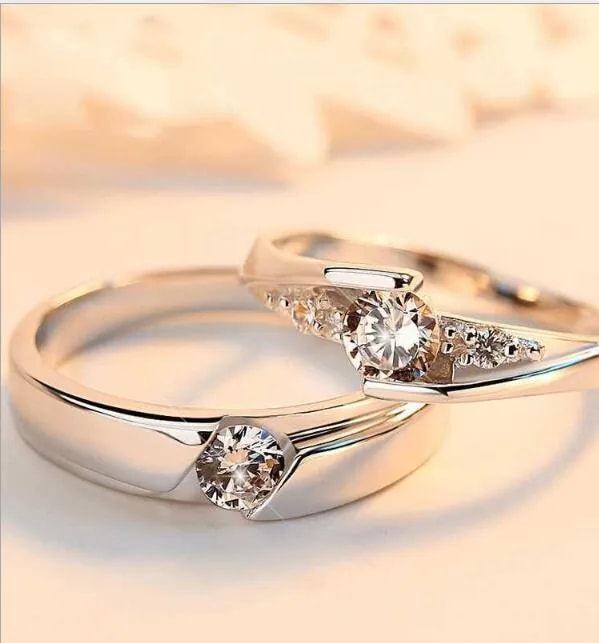 IVOJA Eternal Love Ring – eleganter 925 Silber Ring mit funkelndem Stein